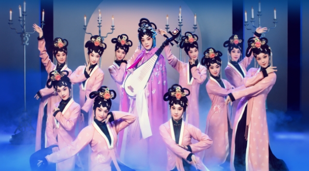 戏曲舞美：要从“一桌二椅”走向技术更新